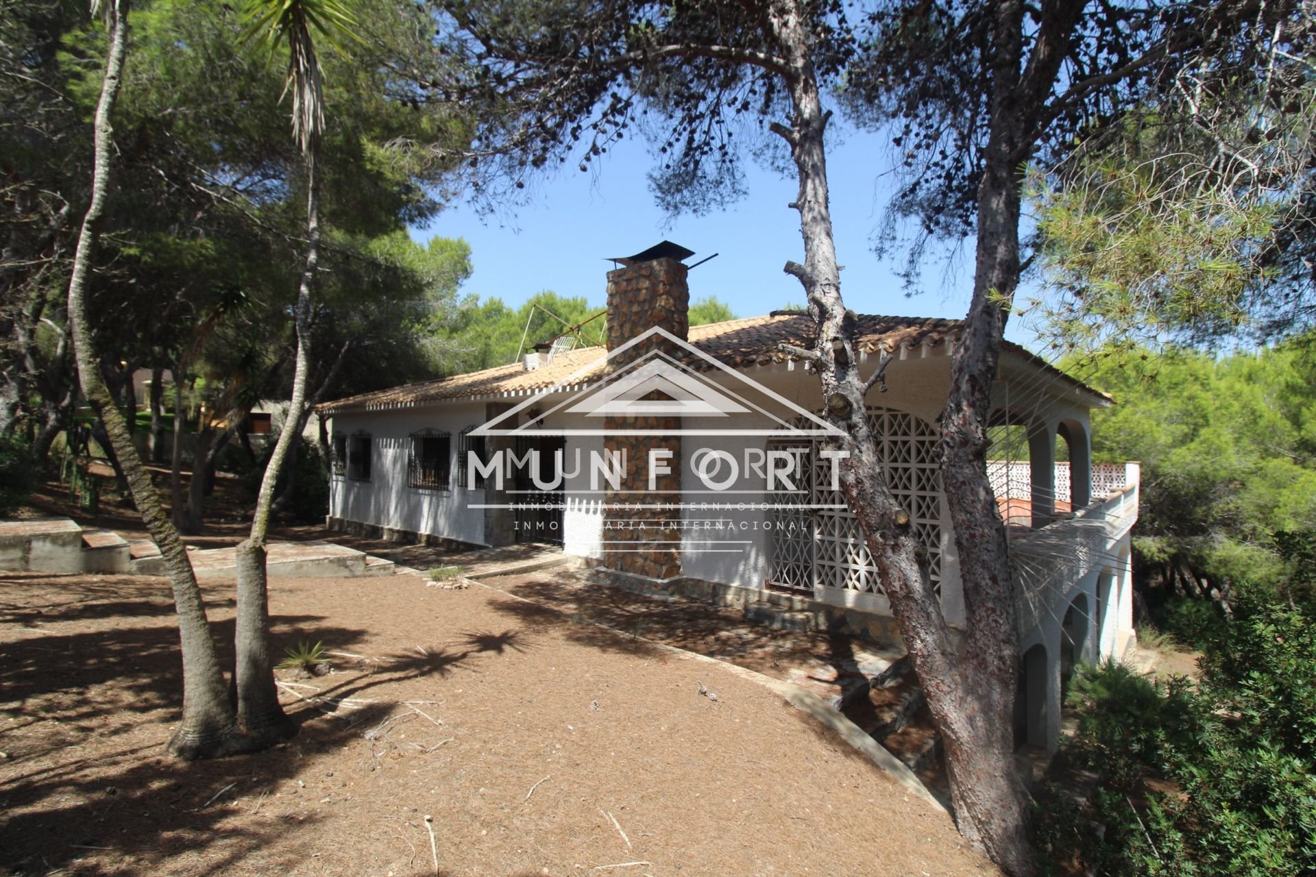 Villa en venta en Orihuela Costa